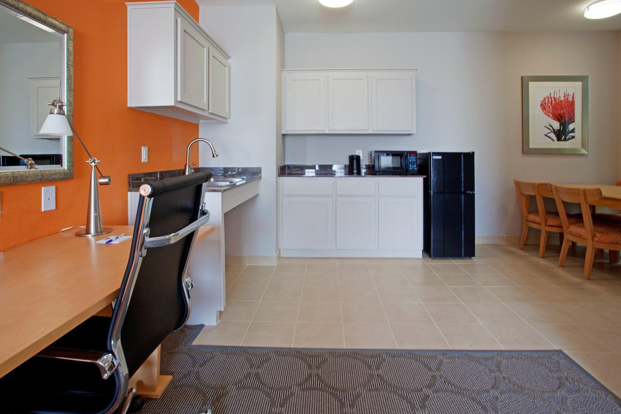 Holiday Inn Express Hotel & Suites Clute-Lake Jackson By Ihg Bagian luar foto