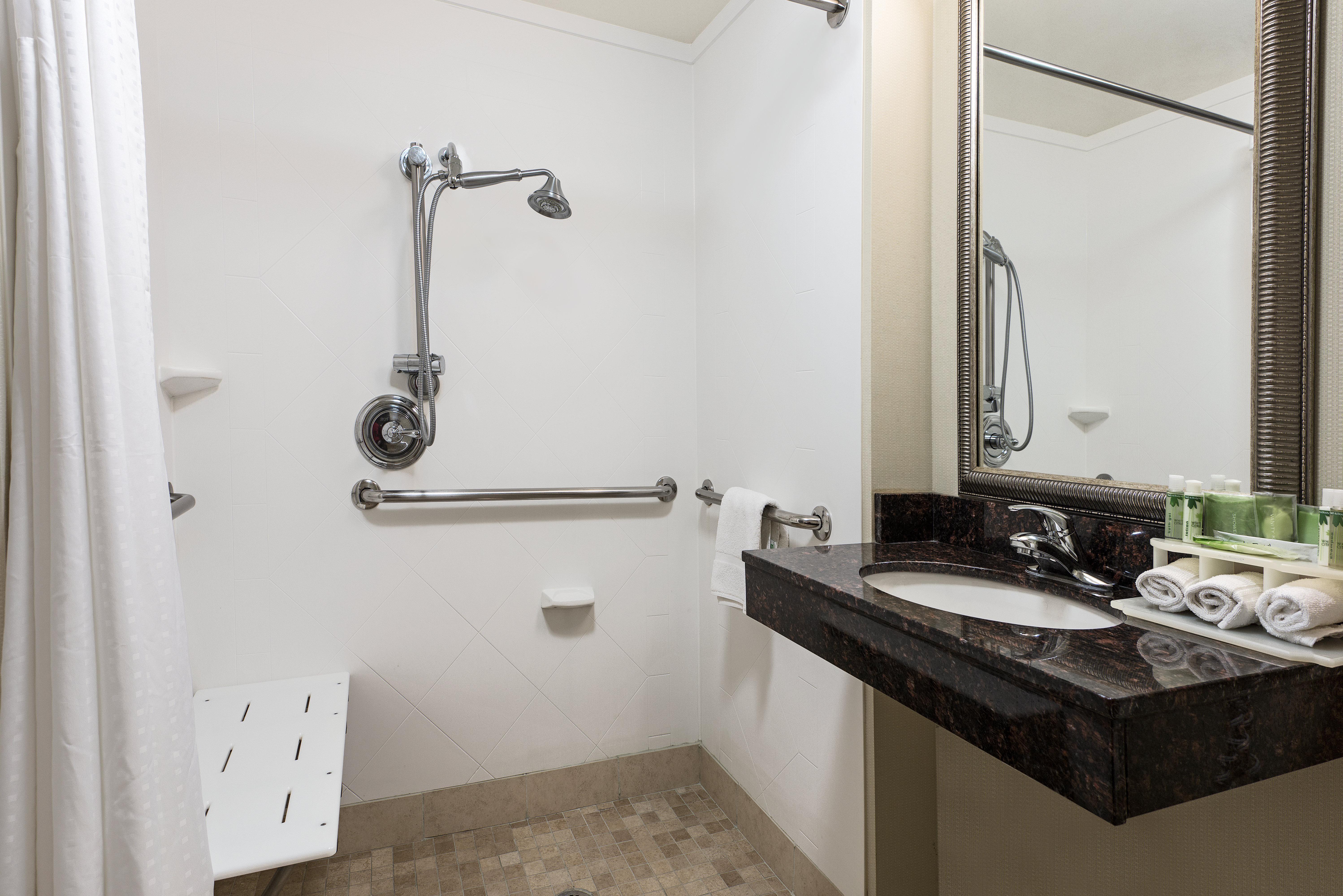 Holiday Inn Express Hotel & Suites Clute-Lake Jackson By Ihg Bagian luar foto