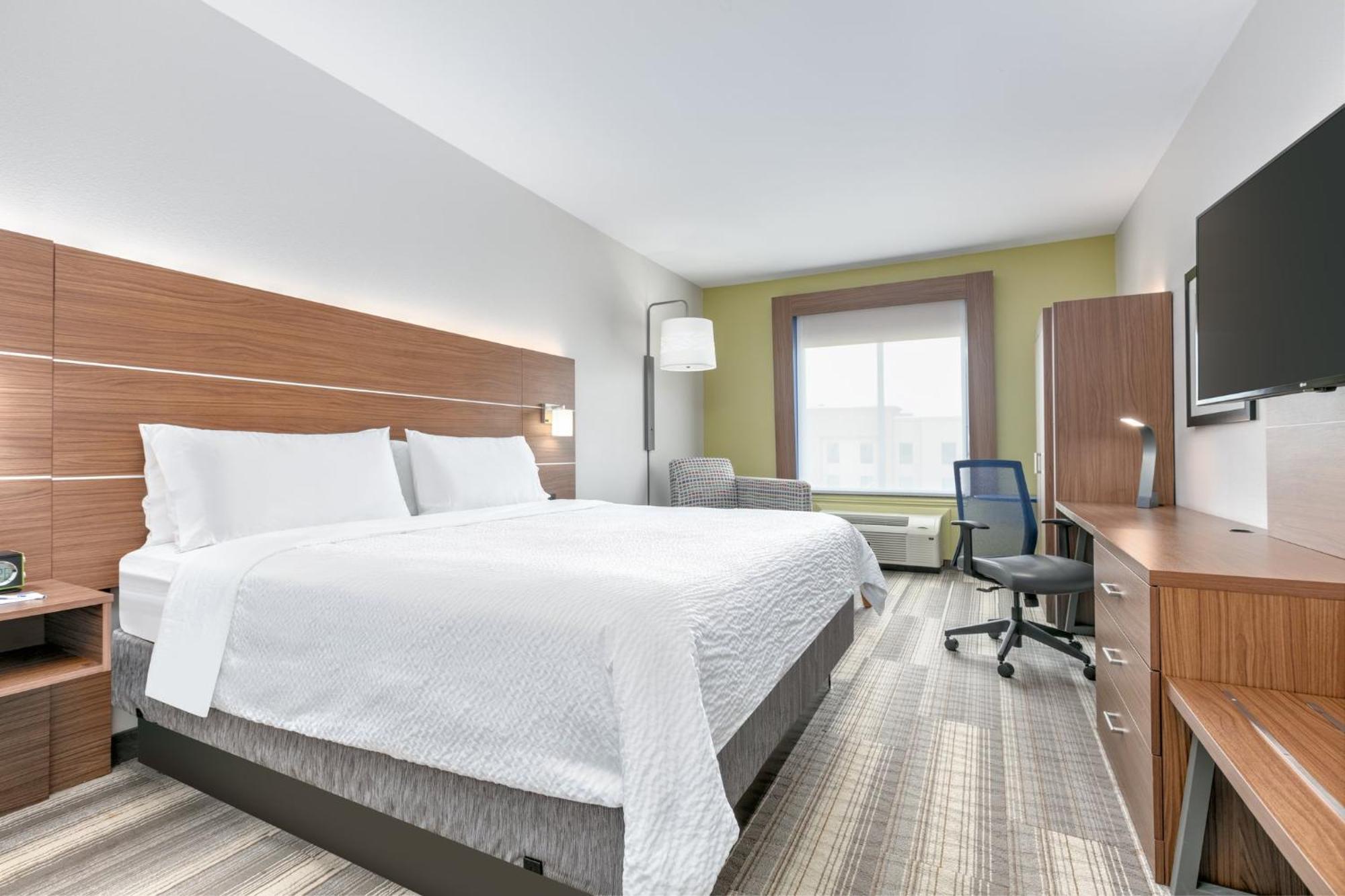 Holiday Inn Express Hotel & Suites Clute-Lake Jackson By Ihg Bagian luar foto